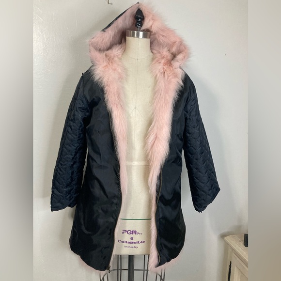 Reversible jacket w dyed pink fox fur and hood - Picture 4 of 9